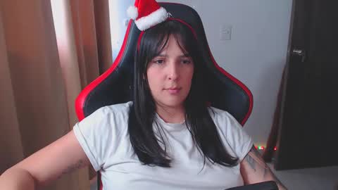 Kim 3 online show from 12-28-24, 08:47