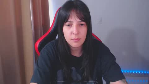 Kim 3 online show from 01-21-25, 01:43