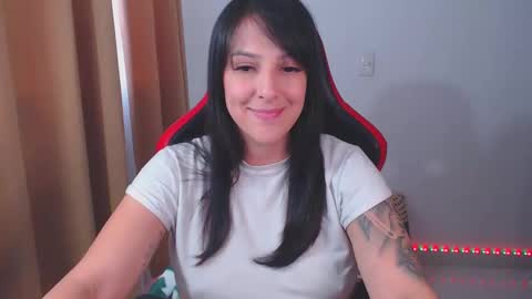 Kim 3 online show from 02-05-25, 07:53