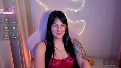 Snapshot of kimflexible_ chatting on 06-24-26, 10:58 Kim 3 online show from 06-24-26, 10:58