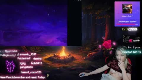 Snapshot of kimilee22 chatting on 01-25-25, 11:00 Wolfs Girl online show from 01-25-25, 11:00