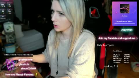 Snapshot of kimilee22 chatting on 03-06-25, 09:09 Wolfs Girl online show from 03-06-25, 09:09