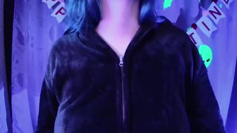 Snapshot of kimlennox__ chatting on 02-08-26, 11:41 Kim Lennox online show from 02-08-26, 11:41