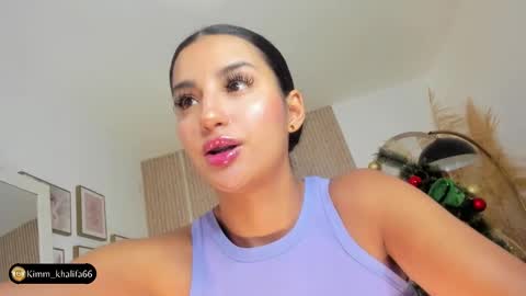 Kim  online show from 01-09-25, 12:35