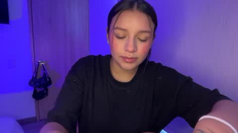 kimmi online show from 06-15-26, 03:14