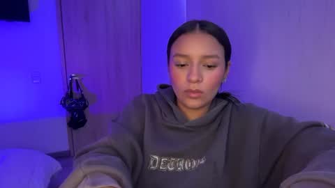 kimmi online show from 06-27-26, 12:22