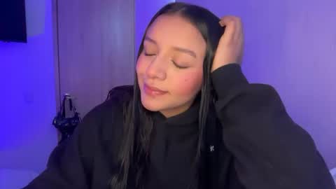 kimmi online show from 07-01-26, 02:18