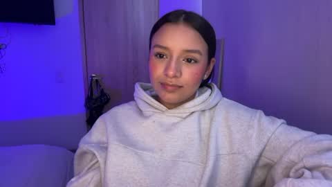 kimmi online show from 07-07-26, 03:27