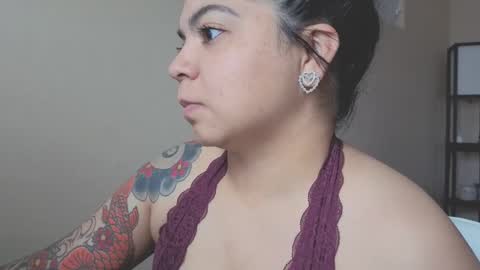 Kimmi online show from 03-09-25, 06:11