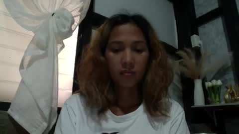 kimmk73644 online show from 03-08-26, 09:35