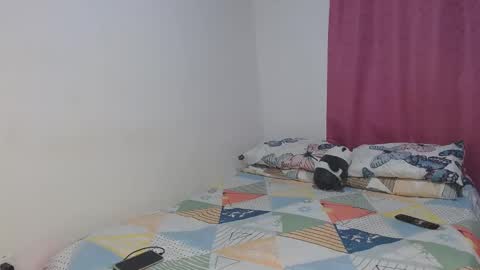 kimmy94192 online show from 01-22-25, 08:51