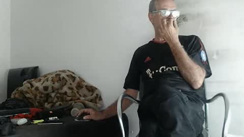 kimo372 online show from 10-26-25, 04:02