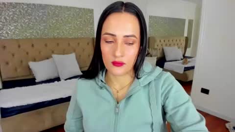 Kim online show from 07-29-26, 07:12