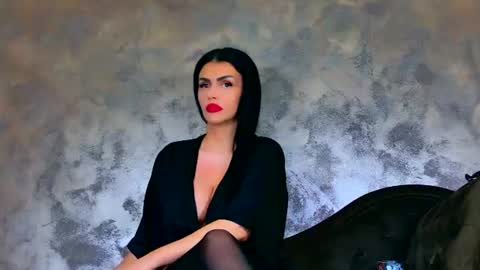 Kim Wilmes online show from 07-11-26, 01:58