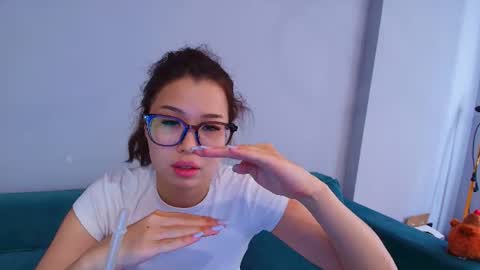 Snapshot of kimy_jina chatting on 07-18-26, 03:22 Kimi online show from 07-18-26, 03:22