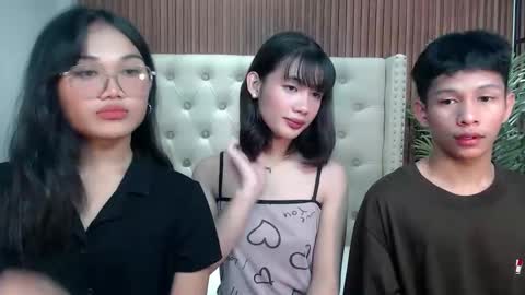Snapshot of kina_greyx chatting on 10-13-25, 06:35 kina online show from 10-13-25, 06:35