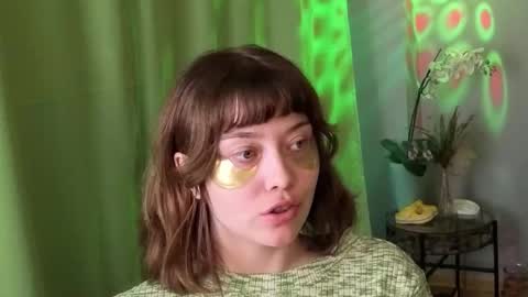 kina_ka online show from 10-18-25, 06:58