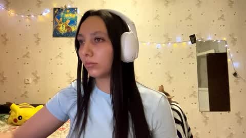 Jenny online show from 04-28-26, 06:35