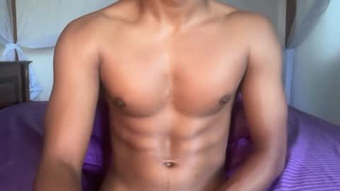 Snapshot of kinda_horny_right_now chatting on 07-02-26, 05:02 Isaac online show from 07-02-26, 05:02