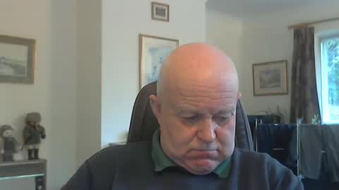 Snapshot of kindahairy4u chatting on 11-03-25, 01:56 kindahairy4u online show from 11-03-25, 01:56