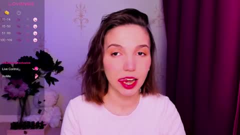 Hazel online show from 02-22-26, 10:19