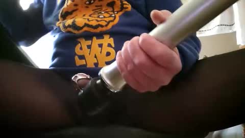 Kingaxel online show from 03-31-26, 09:53