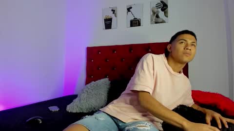 king_ares1 online show from 01-12-26, 06:24