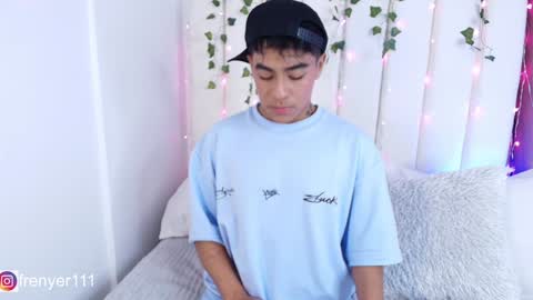 king  help me reach 100 likes online show from 01-05-25, 03:00