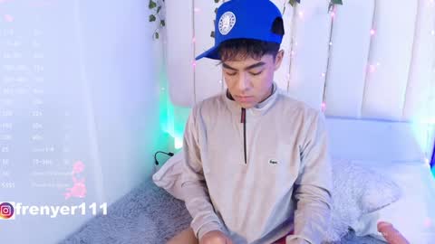 king  help me reach 100 likes online show from 01-12-25, 08:36