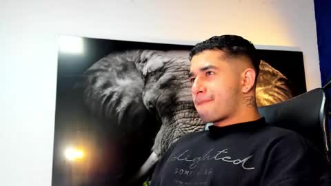 Angel Falconer online show from 11-26-25, 03:18