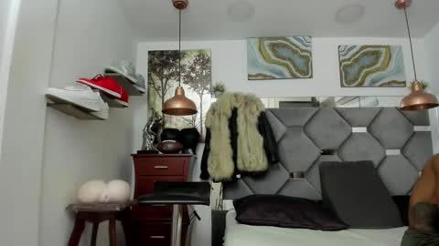 HOT MEN BLACK online show from 02-09-25, 03:23