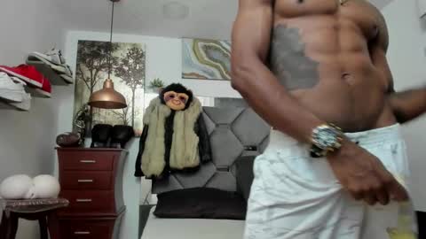 HOT MEN BLACK online show from 11-29-25, 12:41