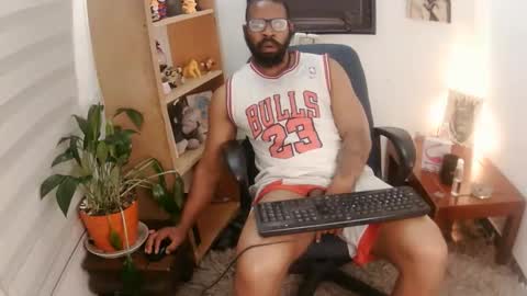 Snapshot of king_mallik chatting on 11-11-25, 10:26 Malik online show from 11-11-25, 10:26