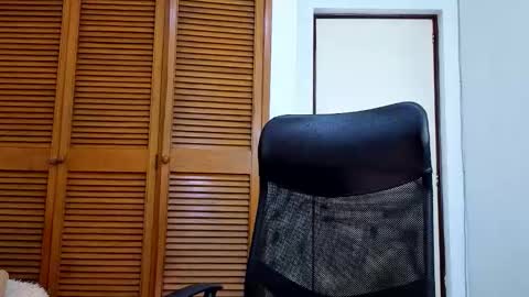 Snapshot of king_meruem chatting on 02-08-26, 04:32 king_meruem online show from 02-08-26, 04:32