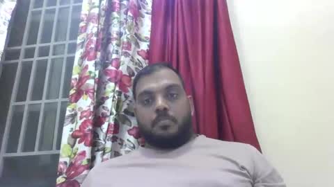 Snapshot of kingalpines1 chatting on 05-08-26, 04:56 kingalpines1 online show from 05-08-26, 04:56