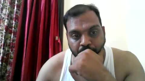 Snapshot of kingalpines1 chatting on 06-05-26, 05:29 kingalpines1 online show from 06-05-26, 05:29