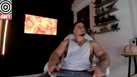 King Bear online show from 11-03-25, 02:18