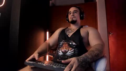 King Bear online show from 02-21-26, 06:14