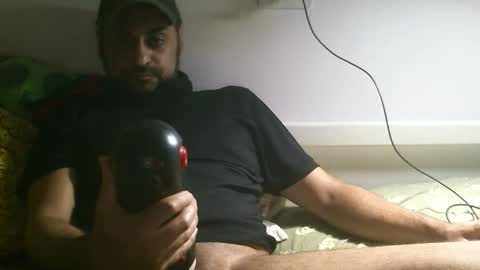  ivano corona  online show from 11-08-25, 02:45