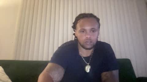 Snapshot of kingdabiggest chatting on 03-12-26, 07:03 KingDaBiggest online show from 03-12-26, 07:03