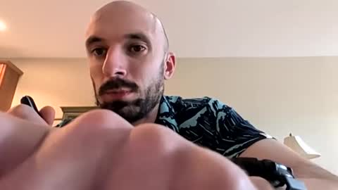 kingdaddysayless online show from 04-27-26, 08:07