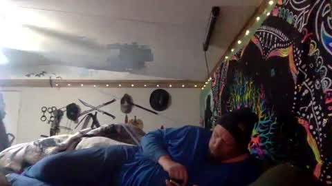 Snapshot of kingdawgg77 chatting on 01-29-25, 01:16 Jerry online show from 01-29-25, 01:16