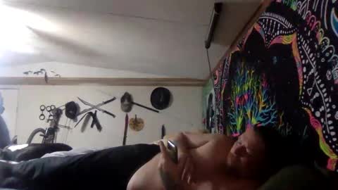 Snapshot of kingdawgg77 chatting on 02-11-25, 11:33 Jerry online show from 02-11-25, 11:33