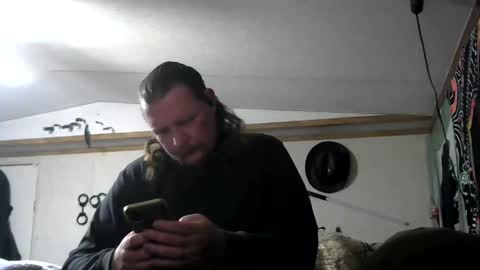 Snapshot of kingdawgg77 chatting on 03-09-25, 08:51 Jerry online show from 03-09-25, 08:51