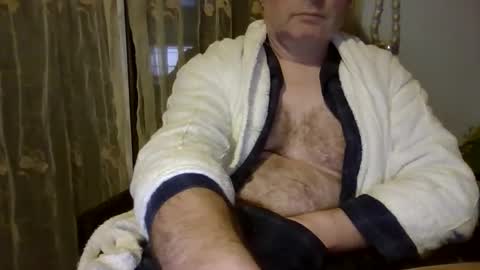Snapshot of kingdonn1 chatting on 01-15-26, 10:35 Don online show from 01-15-26, 10:35
