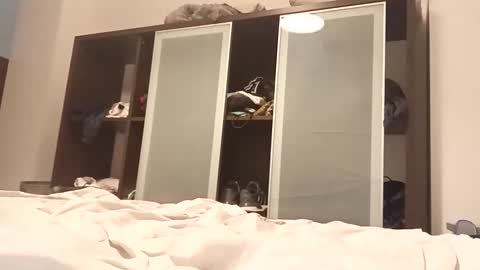 kingnavo online show from 10-08-25, 07:44