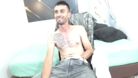 Snapshot of kingoftemptation chatting on 03-05-26, 03:13 KING online show from 03-05-26, 03:13