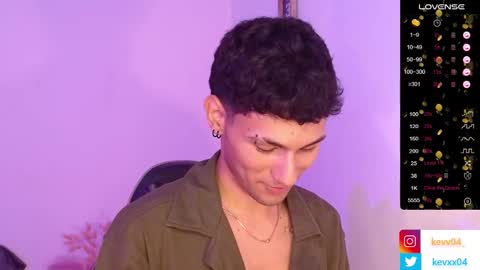 Snapshot of kingparker1 chatting on 10-31-25, 06:25 A L E X online show from 10-31-25, 06:25