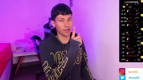 Snapshot of kingparker1 chatting on 11-02-25, 09:33 A L E X online show from 11-02-25, 09:33