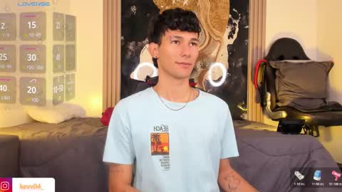 Snapshot of kingparker1 chatting on 12-19-25, 03:46 A L E X online show from 12-19-25, 03:46